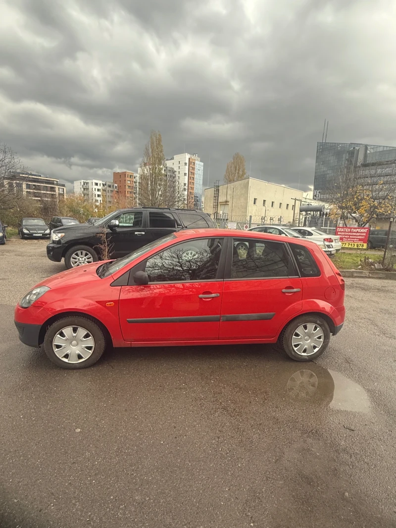 Ford Fiesta, снимка 2 - Автомобили и джипове - 52474461
