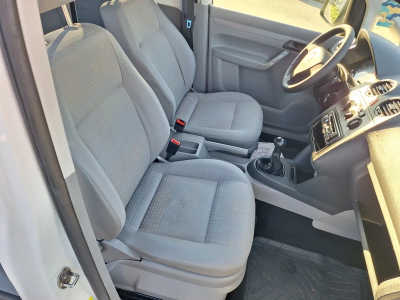 VW Caddy 1.9 TDI maksi, снимка 11 - Автомобили и джипове - 52734209