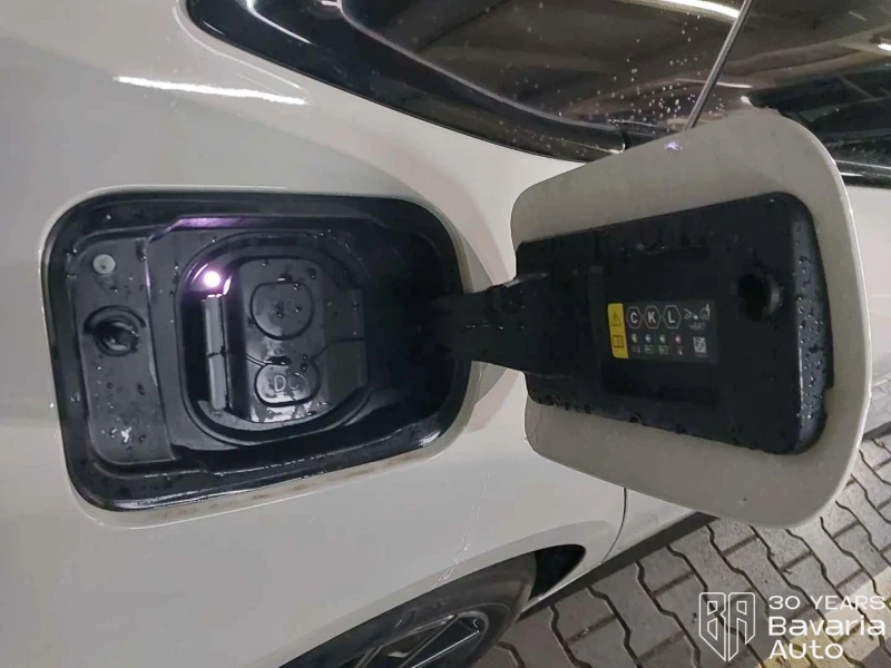 BMW i4 40 eDrive M Sport Paket, снимка 14 - Автомобили и джипове - 52834350