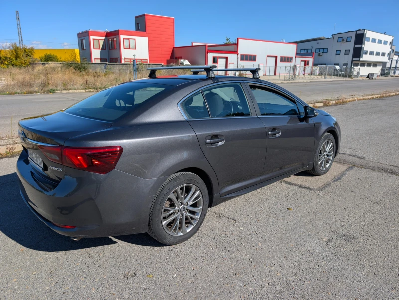 Toyota Avensis, снимка 3 - Автомобили и джипове - 52942204