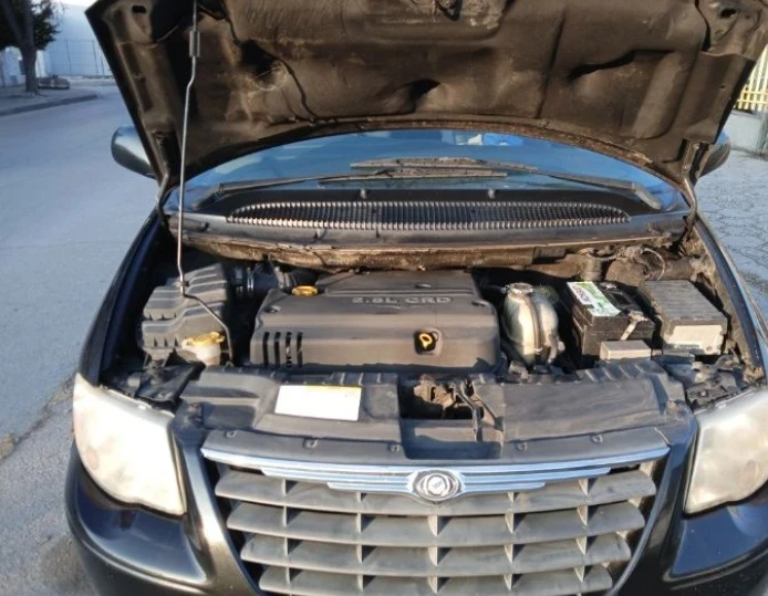 Chrysler Gr.voyager 2.8 D - изображение 2