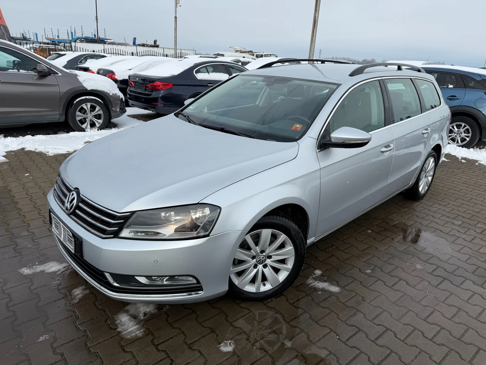 VW Passat 1.6TDI AVTOMAT/NAVI EURO 5, снимка 1