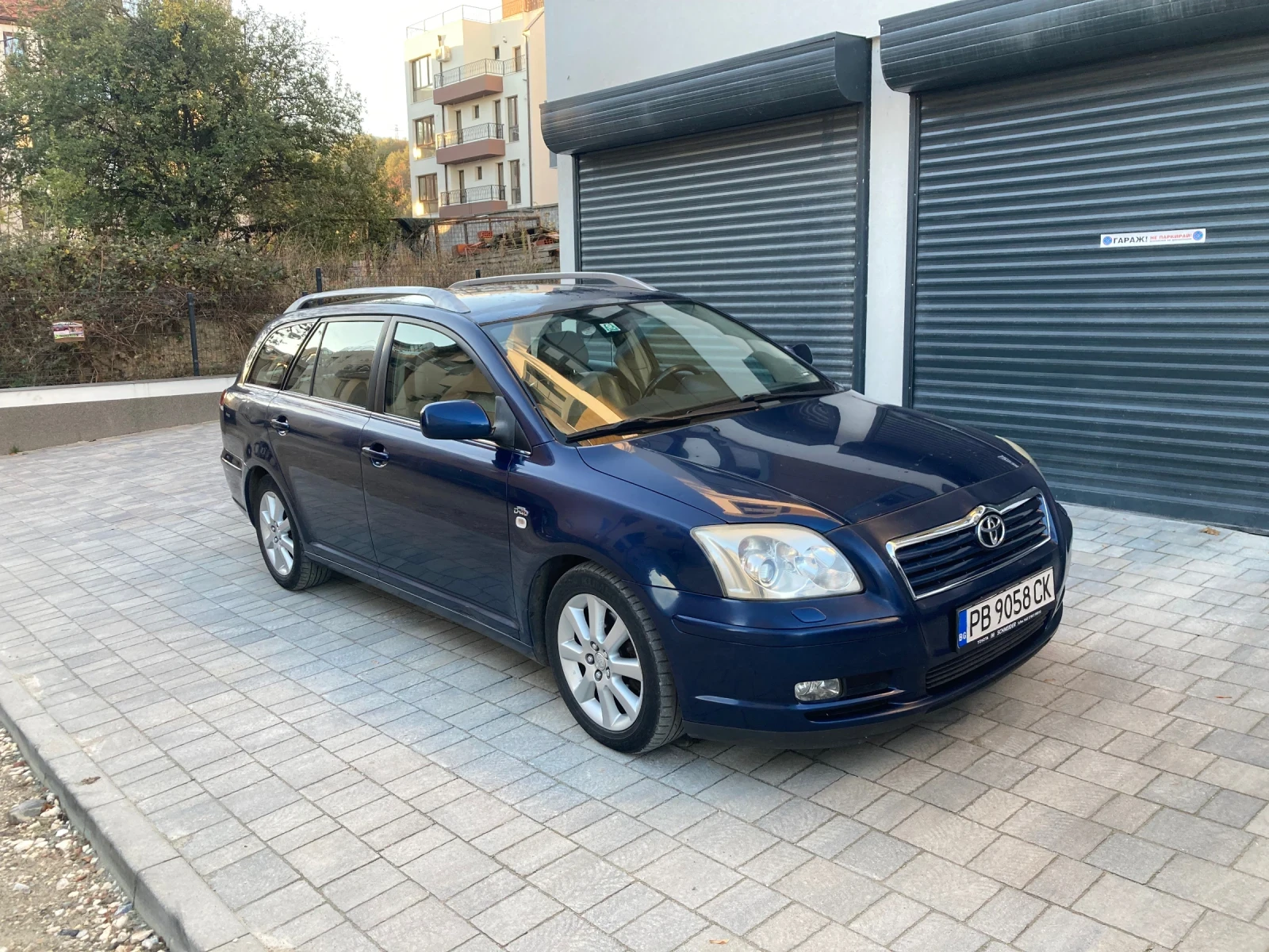 Toyota Avensis 2.0 d4d 116 к.с. Кожа, Нави, Hands-free, снимка 1