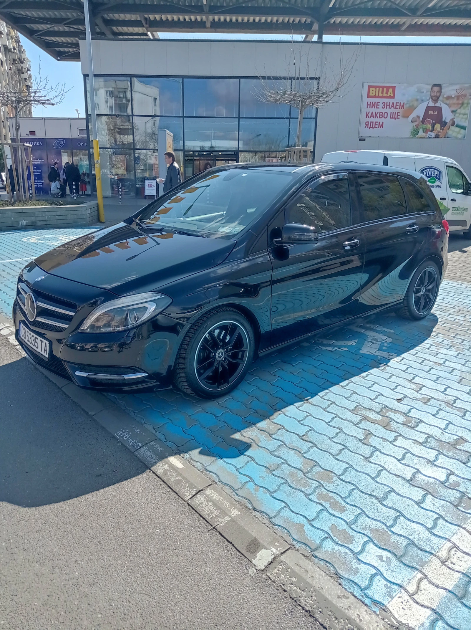 Mercedes-Benz B 250  - изображение 2