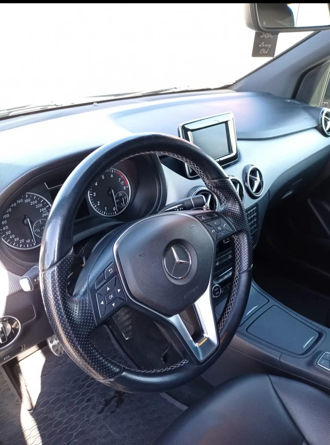 Mercedes-Benz B 250  - изображение 10