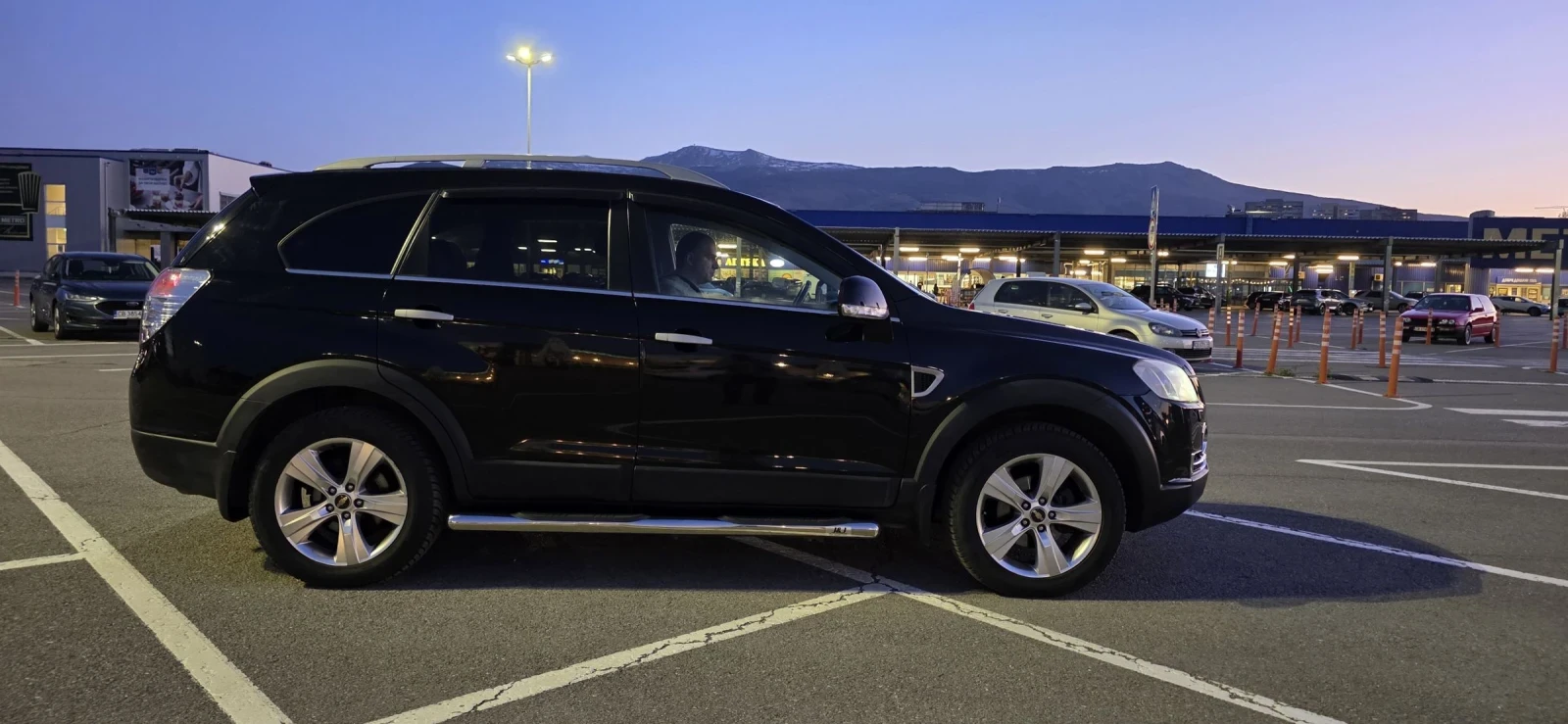 Chevrolet Captiva 3.2i 4WD LPG 7 местна - изображение 6