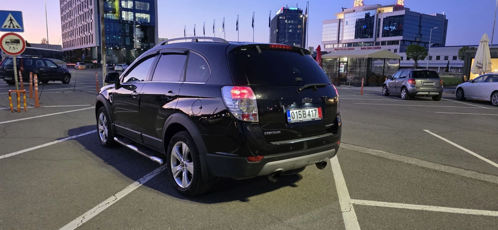 Chevrolet Captiva 3.2i 4WD LPG 7 местна - изображение 4