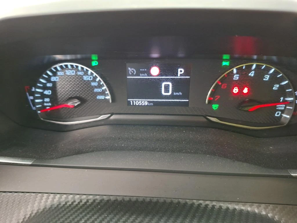 Peugeot 2008 Active Pack 1.2 PureTech - изображение 5