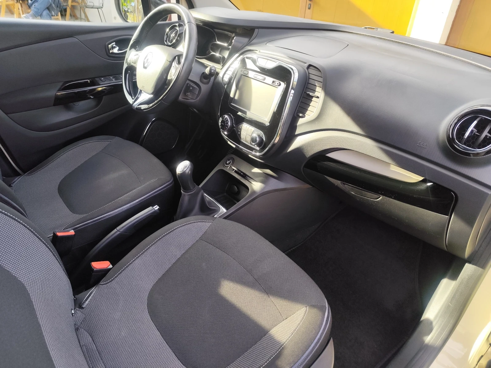 Renault Captur Energy intens - изображение 10