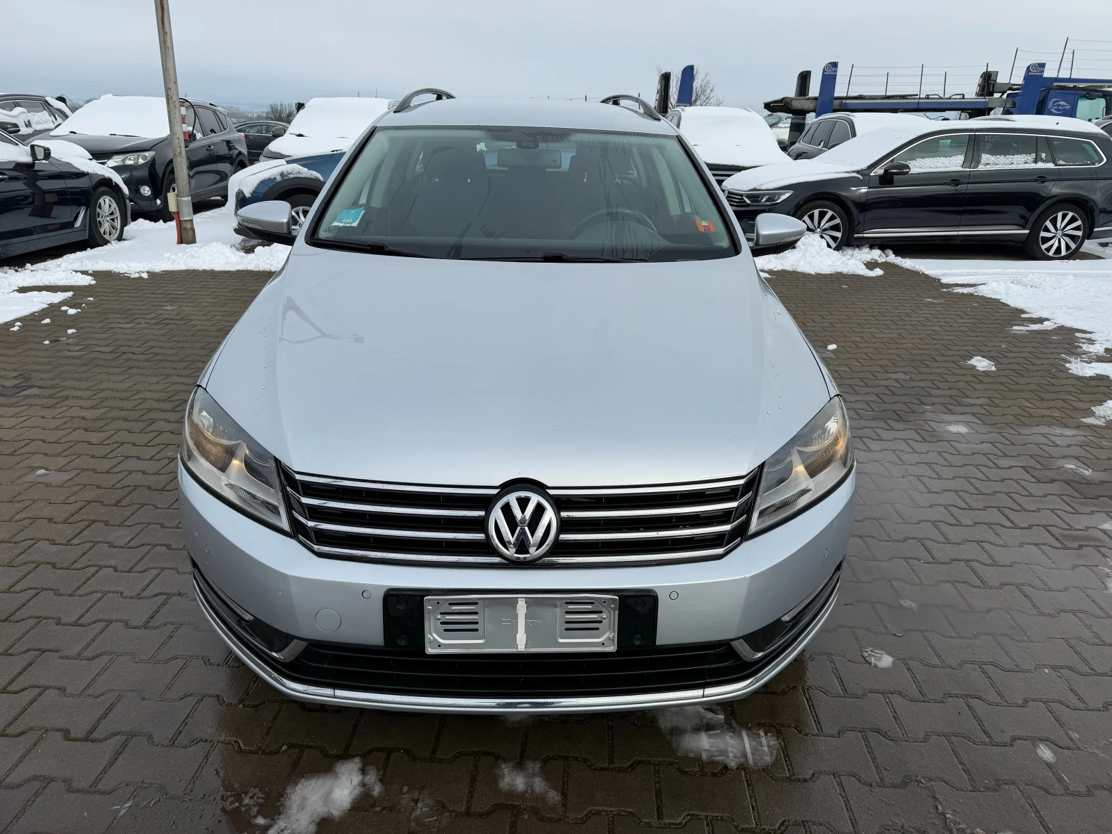 VW Passat 1.6TDI AVTOMAT/NAVI EURO 5 | Mobile.bg � ����������� 3