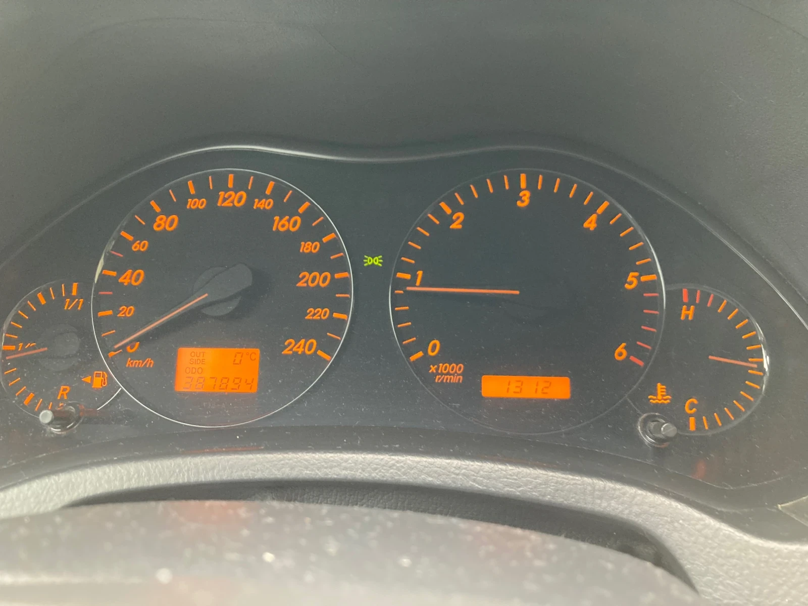 Toyota Avensis 2.0 d4d 116 �.�. ����, ����, Hands-free | Mobile.bg � ����������� 13