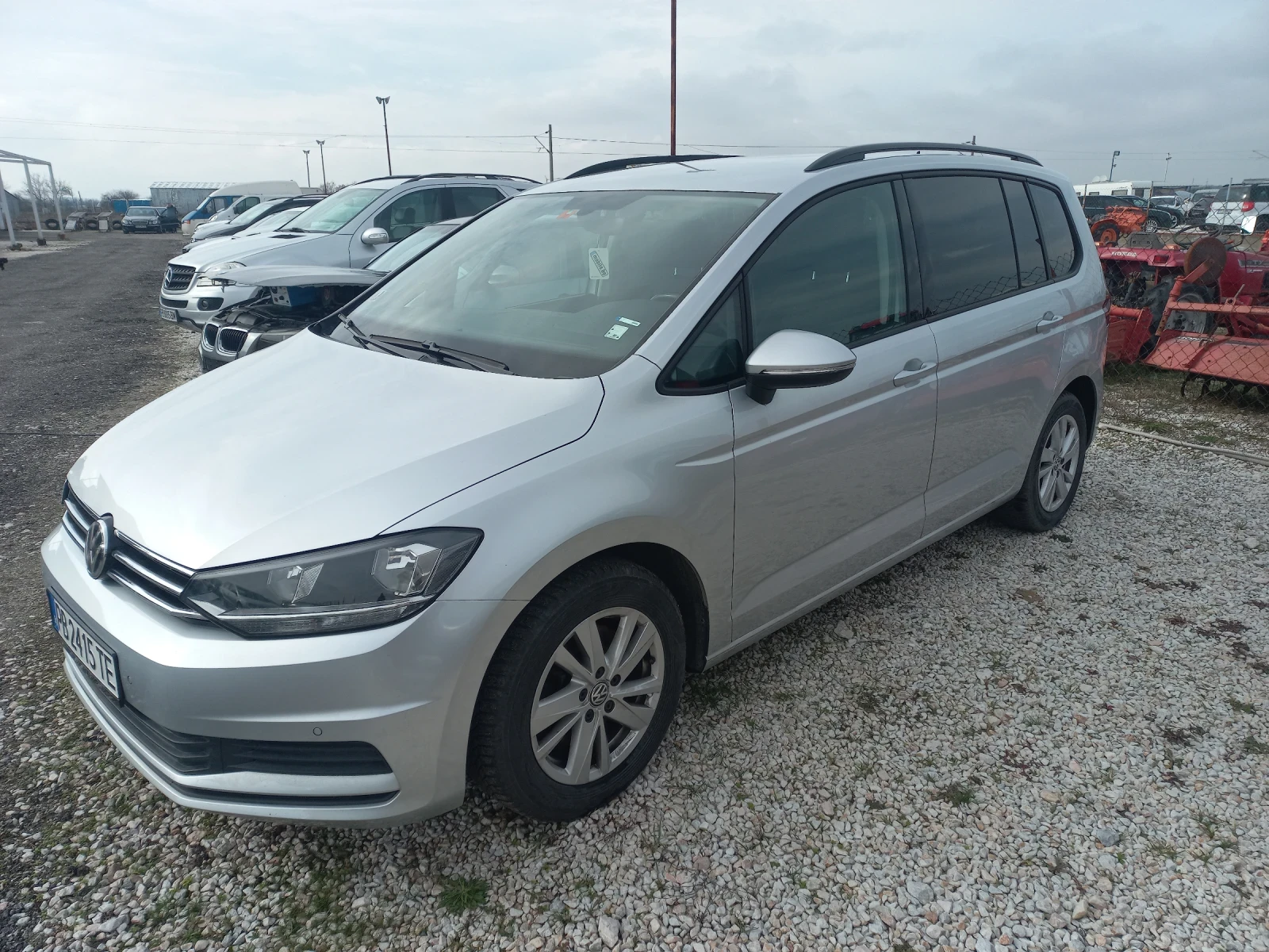 VW Touran 1, 5  TSI  OPF DSG 6+ 1 - изображение 3