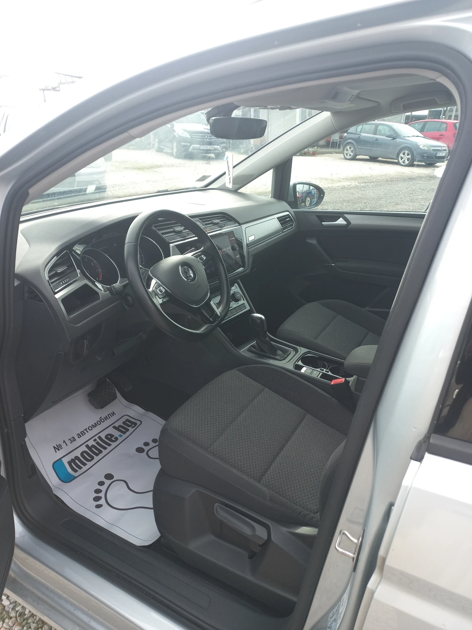 VW Touran 1, 5  TSI  OPF DSG 6+ 1 - изображение 9