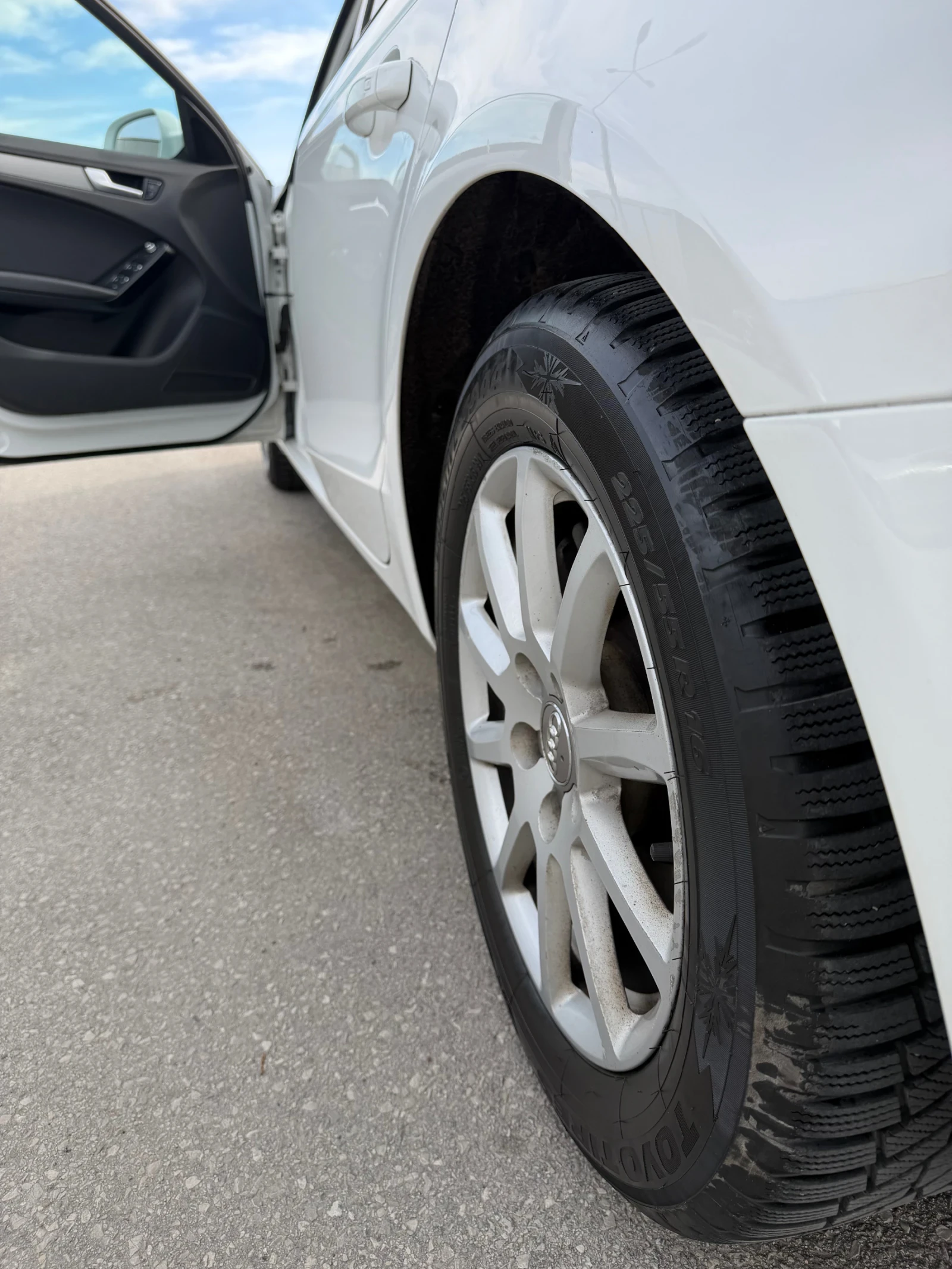 Audi A4 B8.5, снимка 15 - Автомобили и джипове - 53640281