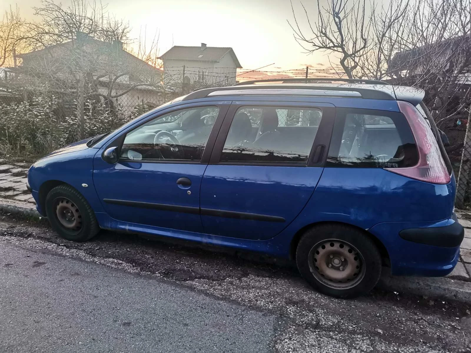 Peugeot 206  Газ/бензин 1.4 75к.с. - изображение 3