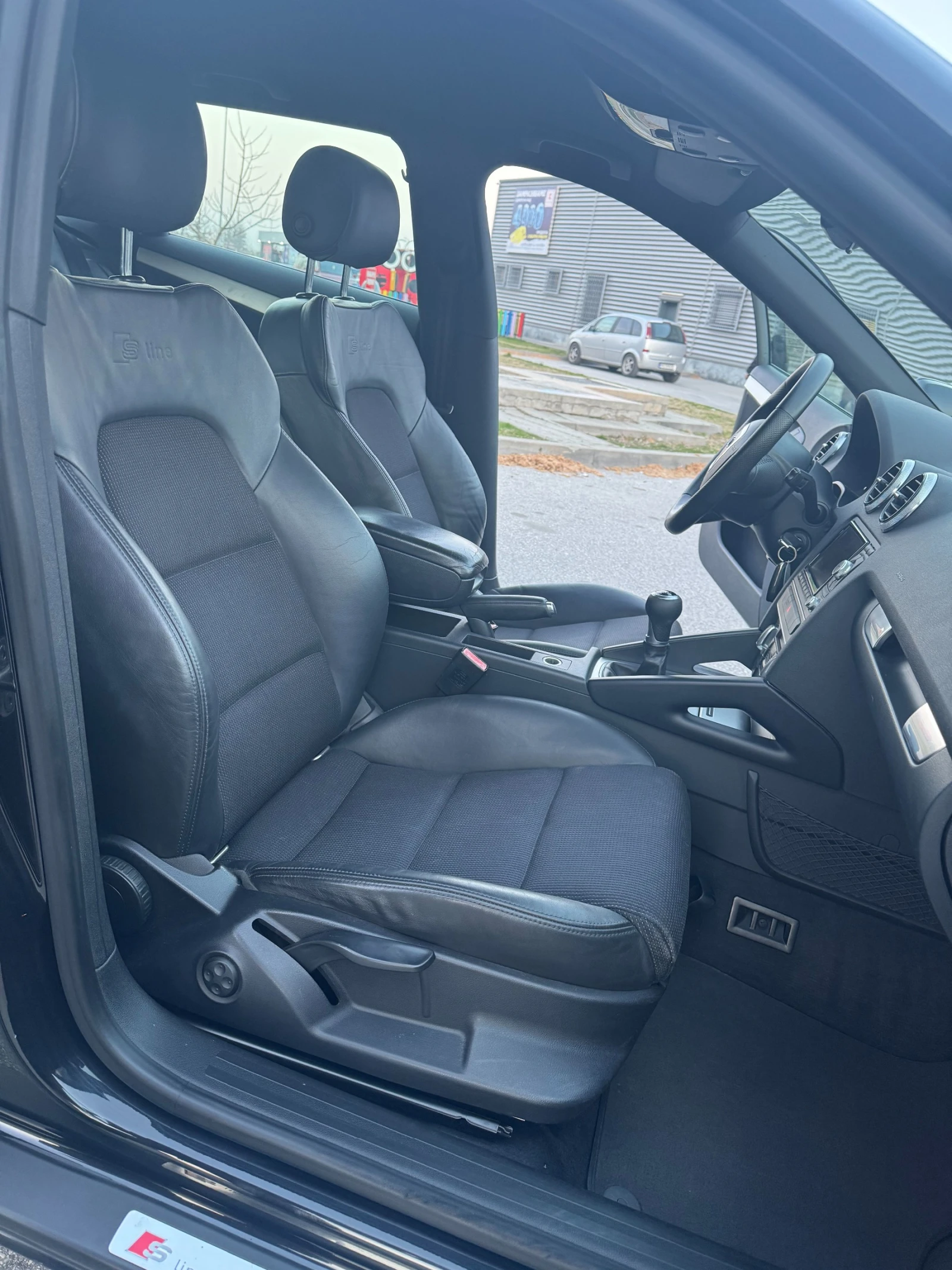 Audi A3 2.0TDI Sportback :: S-LINE :: NAVI  - изображение 8