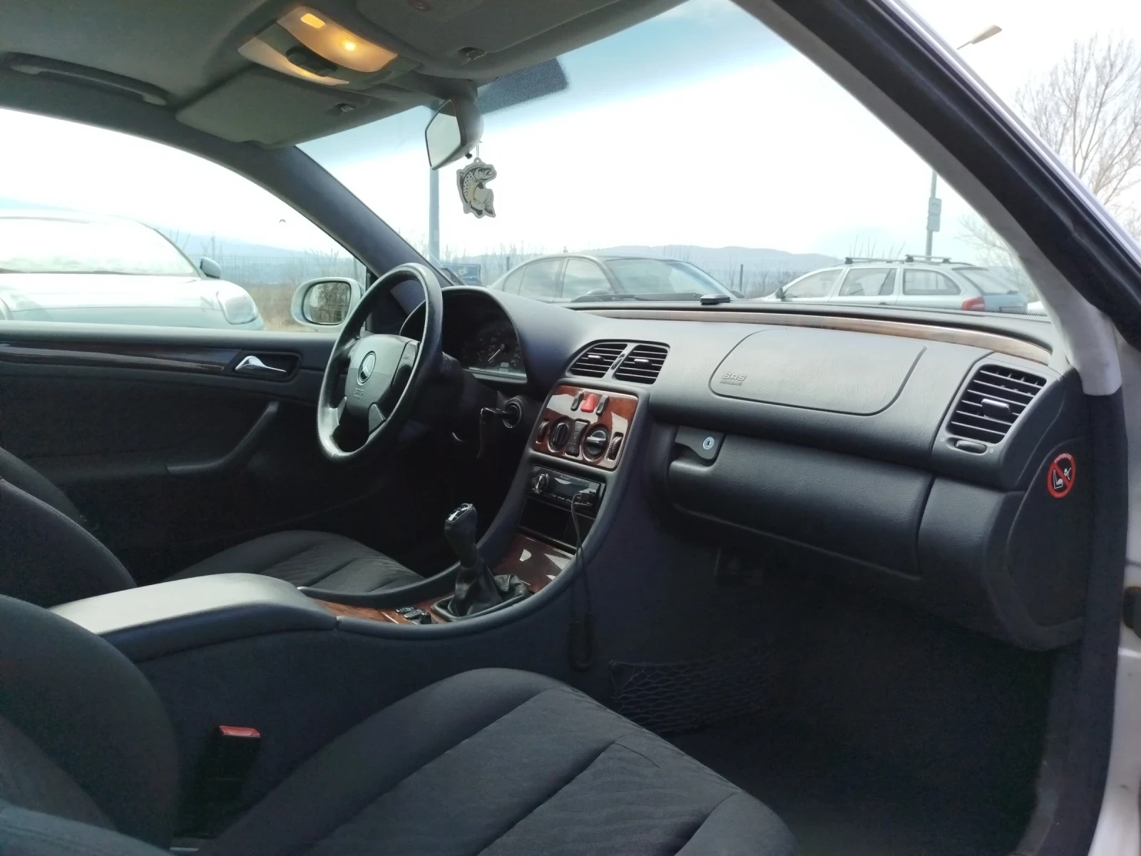 Mercedes-Benz CLK, снимка 8 - Автомобили и джипове - 53858812