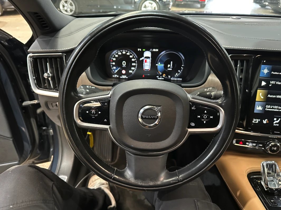 Volvo V60 Т6 Inscription, снимка 6 - Автомобили и джипове - 53872734