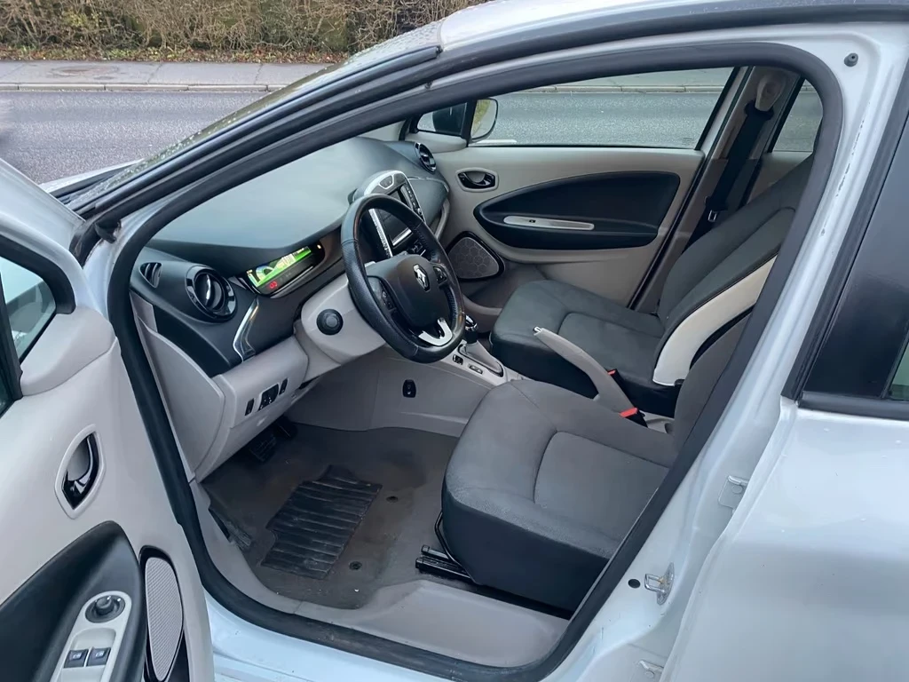 Renault Zoe Life R90 mit Batterie 88ps DK, снимка 12 - Автомобили и джипове - 53889112