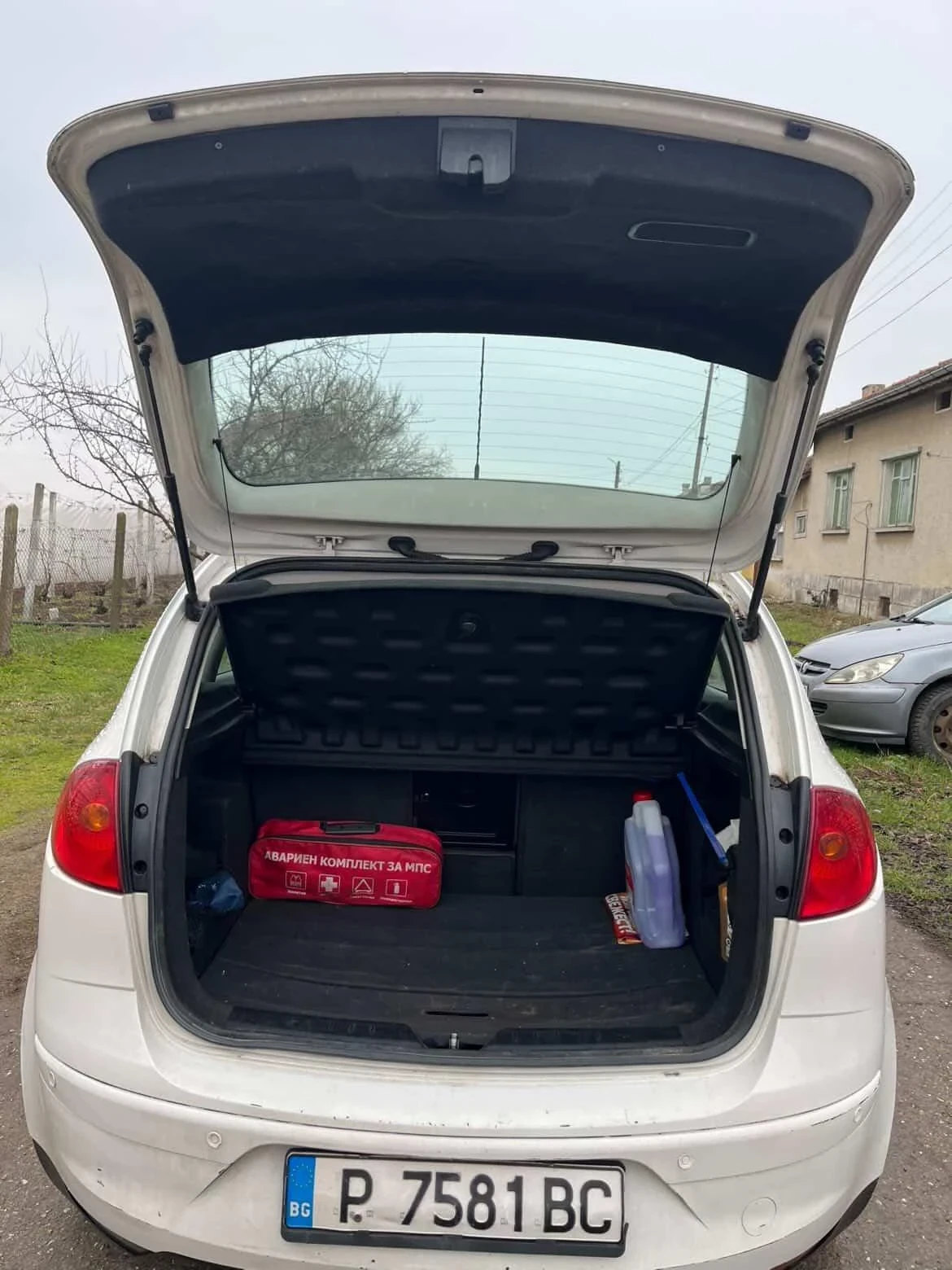 Seat Altea, снимка 6 - Автомобили и джипове - 53950722