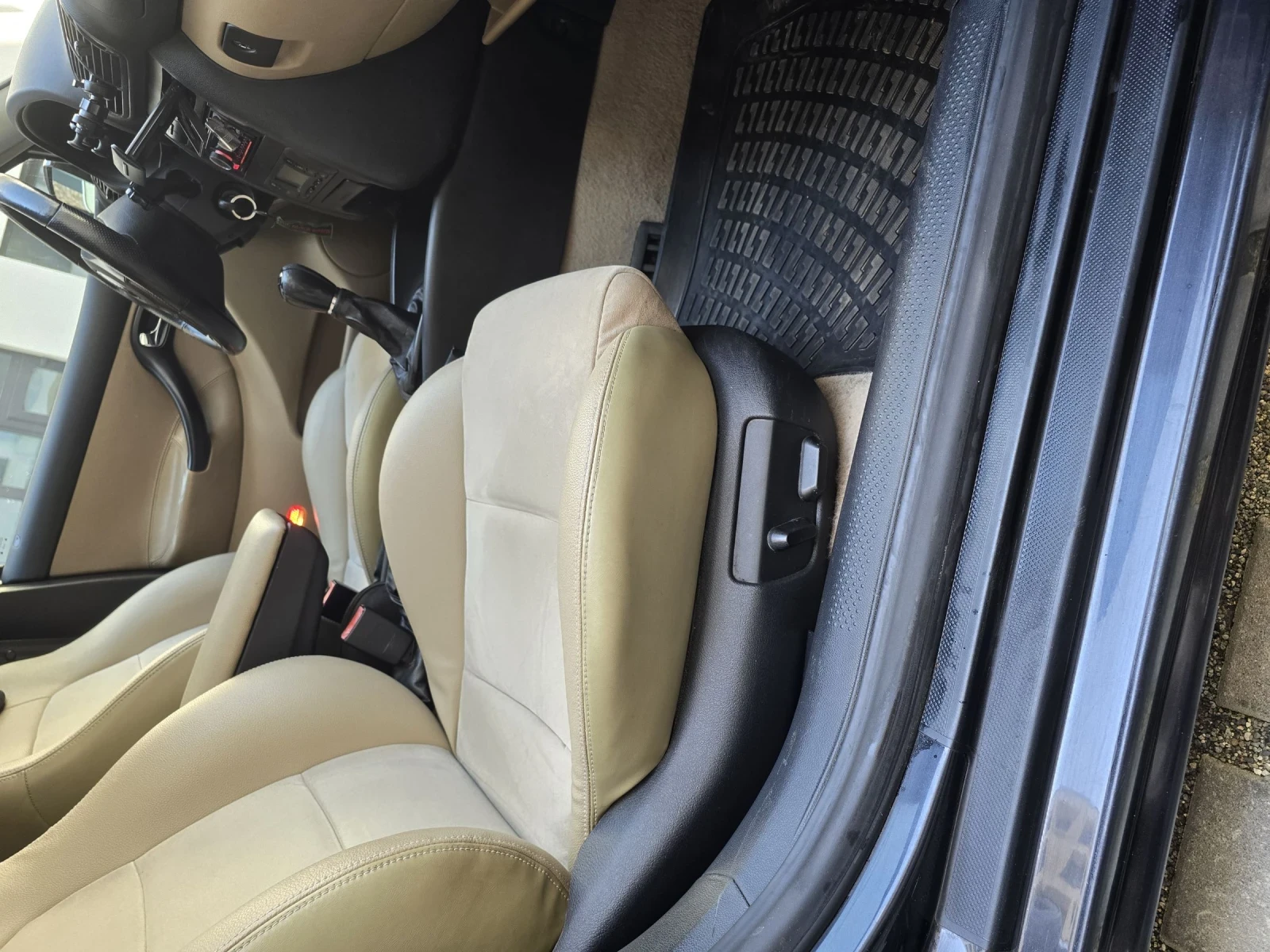Seat Leon 110, снимка 5 - Автомобили и джипове - 54359377