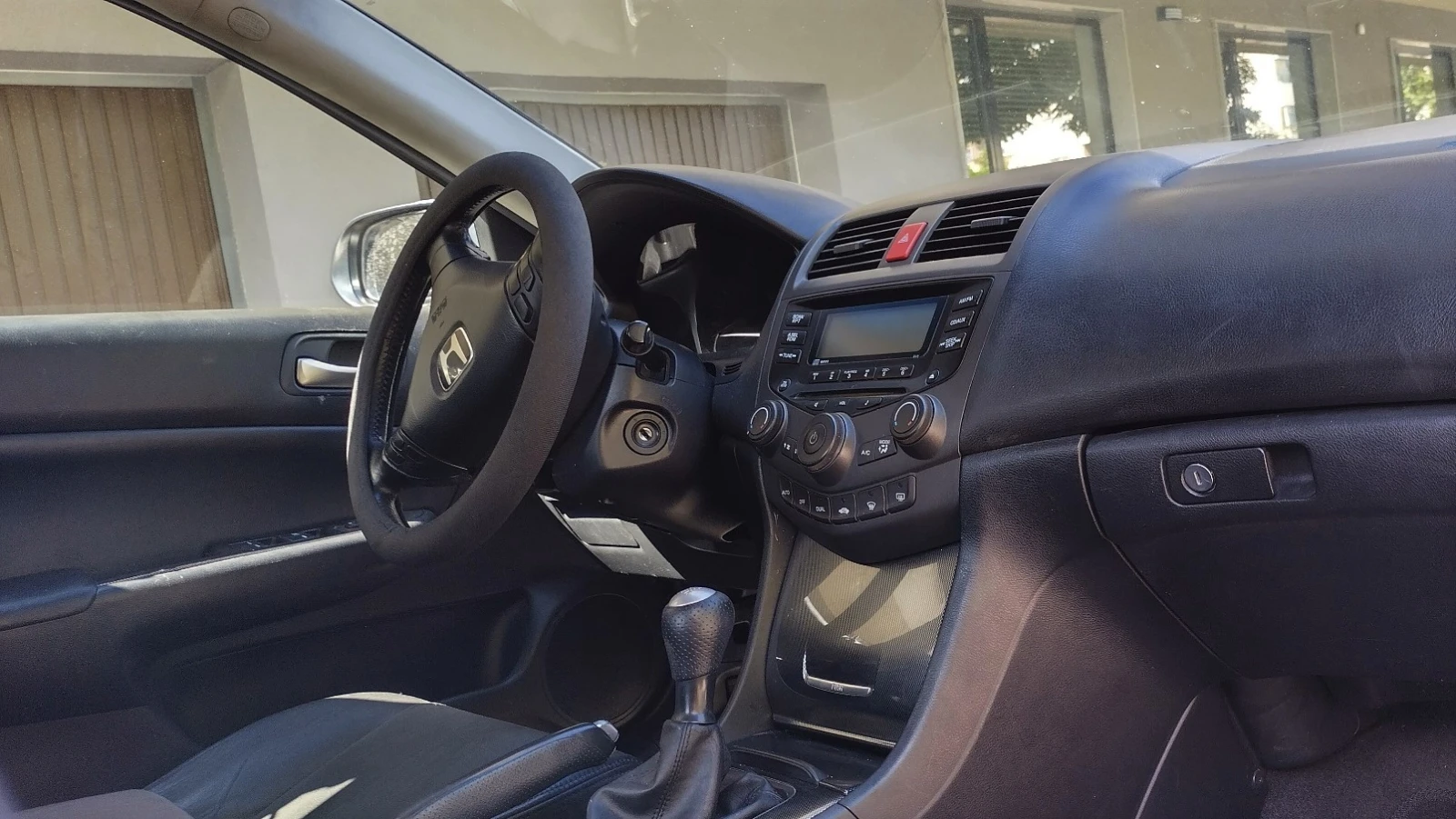 Honda Accord 2.2 I-CTDI , снимка 4 - Автомобили и джипове - 54465793