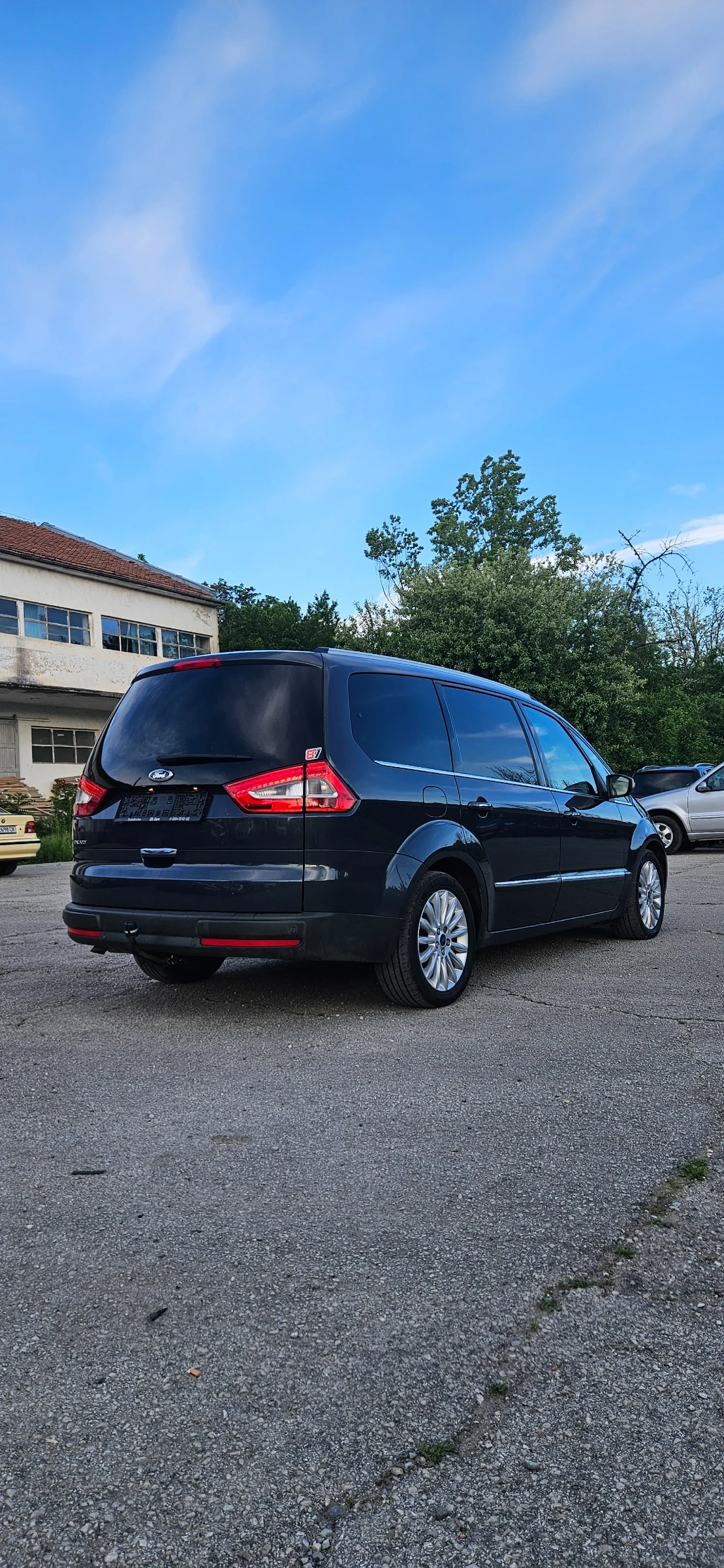 Ford Galaxy 2.0 Titanium, снимка 4 - Автомобили и джипове - 54544352