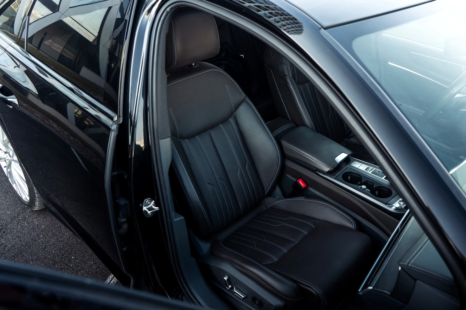 Audi A6 Audi A6 S6* B&O* MATRIX* Масажи* HeadUp* 360кам, снимка 10 - Автомобили и джипове - 54782274