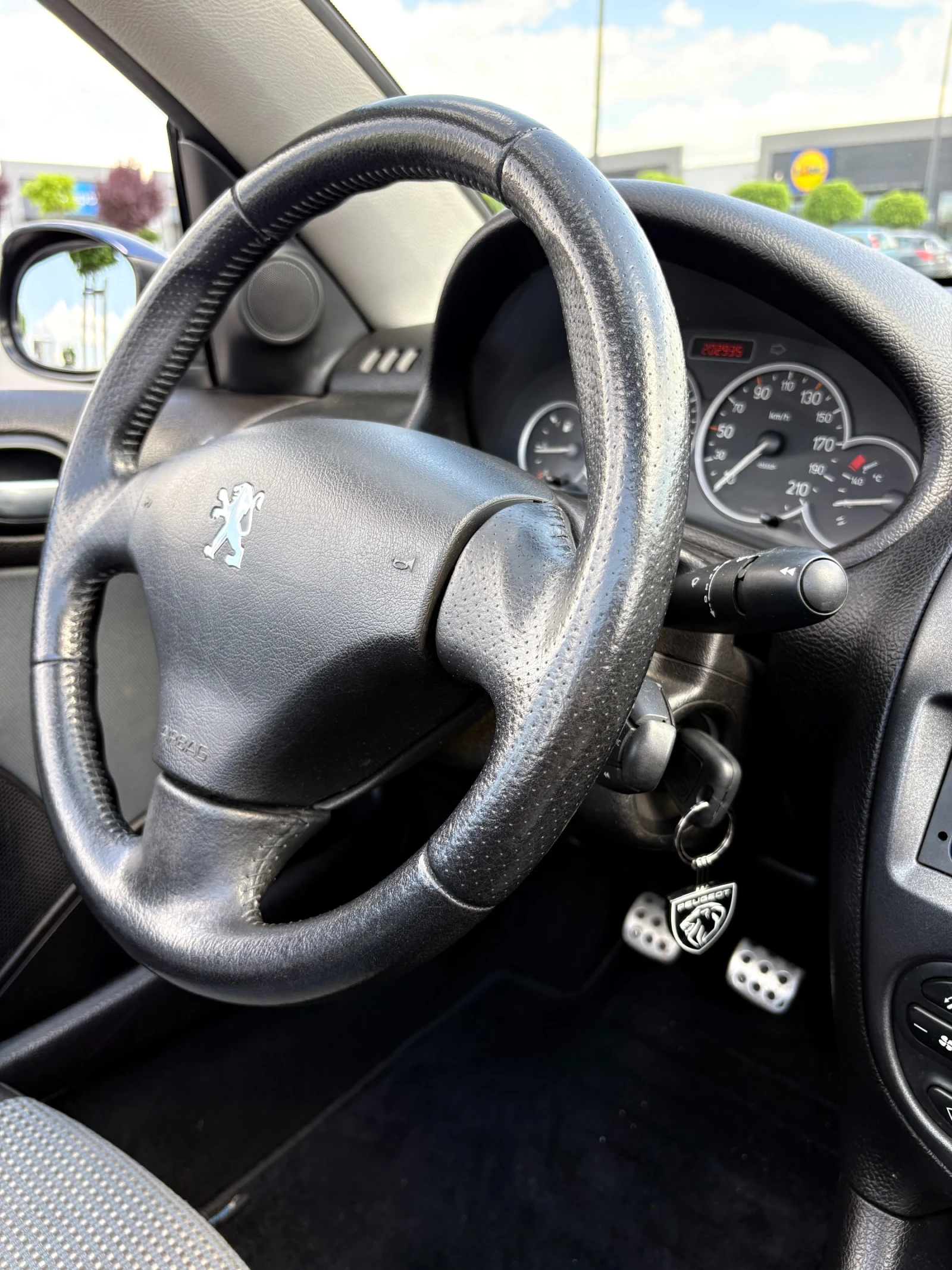Peugeot 206 CC 1.6 16V, снимка 14 - Автомобили и джипове - 54973393