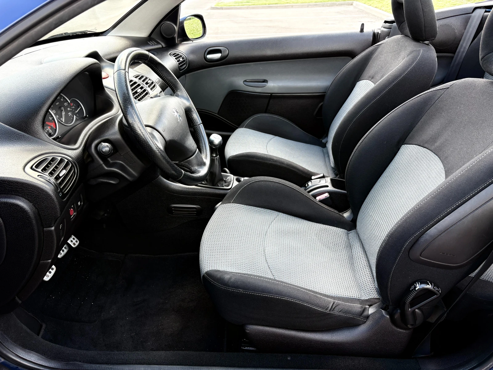 Peugeot 206 CC 1.6 16V, снимка 10 - Автомобили и джипове - 54973393