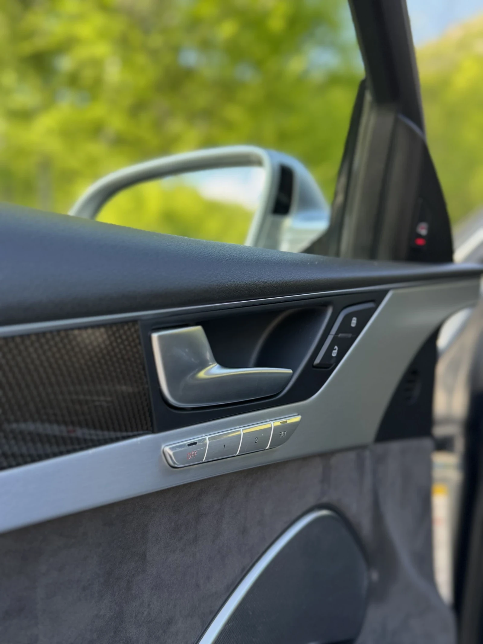 Audi S8, снимка 12 - Автомобили и джипове - 55192432