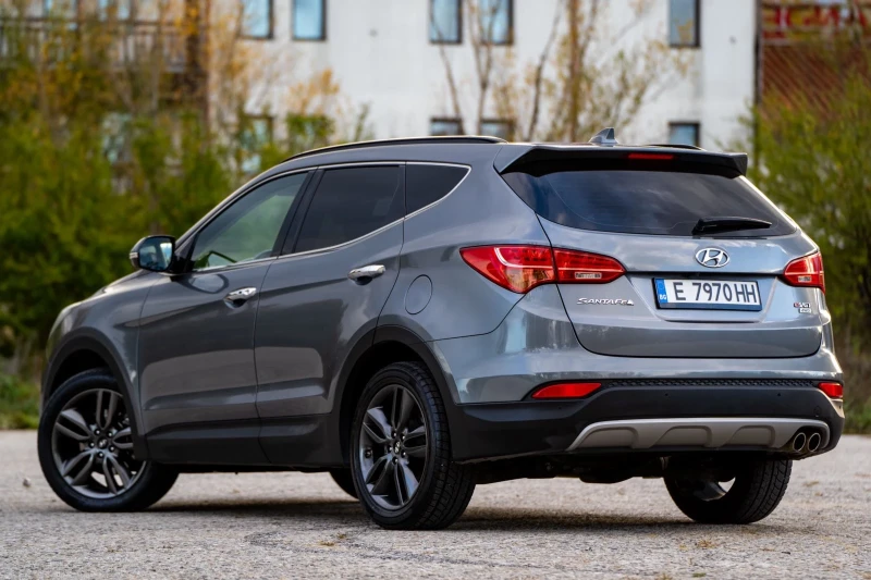 Hyundai Santa fe 7 местен evgt, снимка 4 - Автомобили и джипове - 47530543