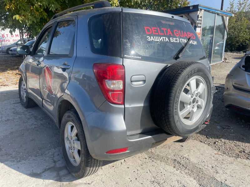 Daihatsu Terios 1.5, снимка 4 - Автомобили и джипове - 47809753