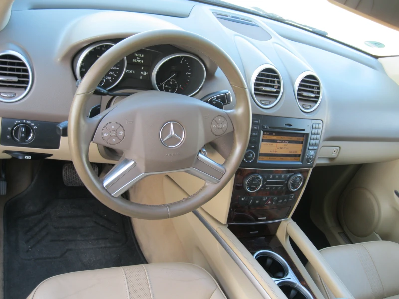 Mercedes-Benz ML 350 350 CDI FACELIFT, снимка 9 - Автомобили и джипове - 49389574