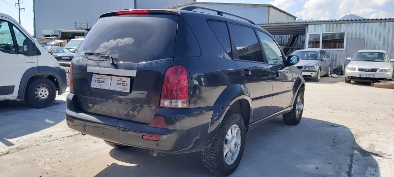 SsangYong Rexton 2.7 Xdi-ITALIA, снимка 5 - Автомобили и джипове - 50032230