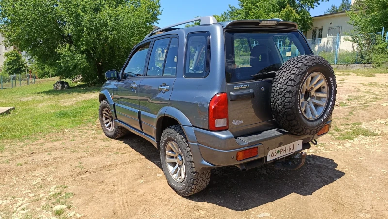 Suzuki Grand vitara, снимка 2 - Автомобили и джипове - 50533526