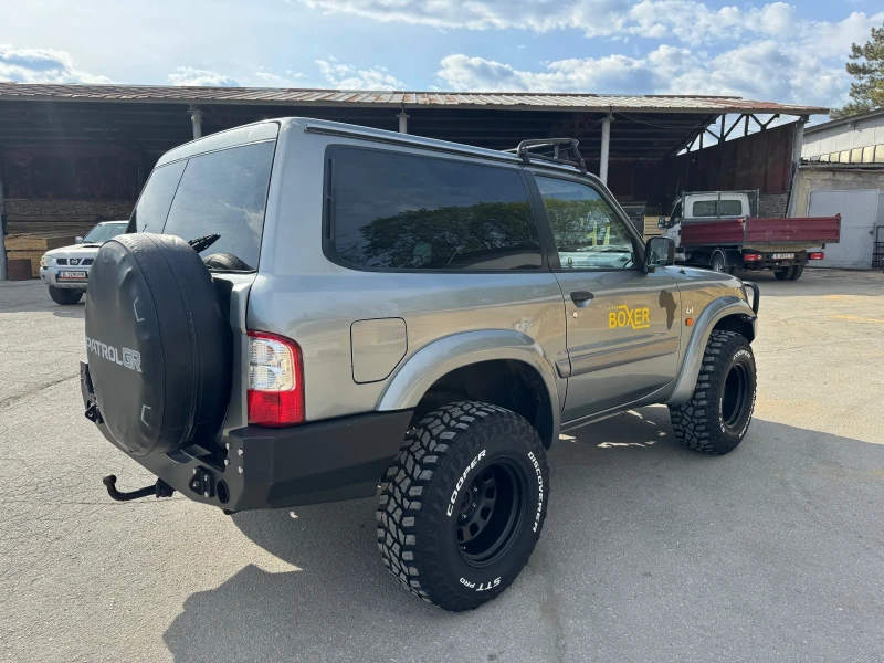 Nissan Patrol, снимка 4 - Автомобили и джипове - 52479764