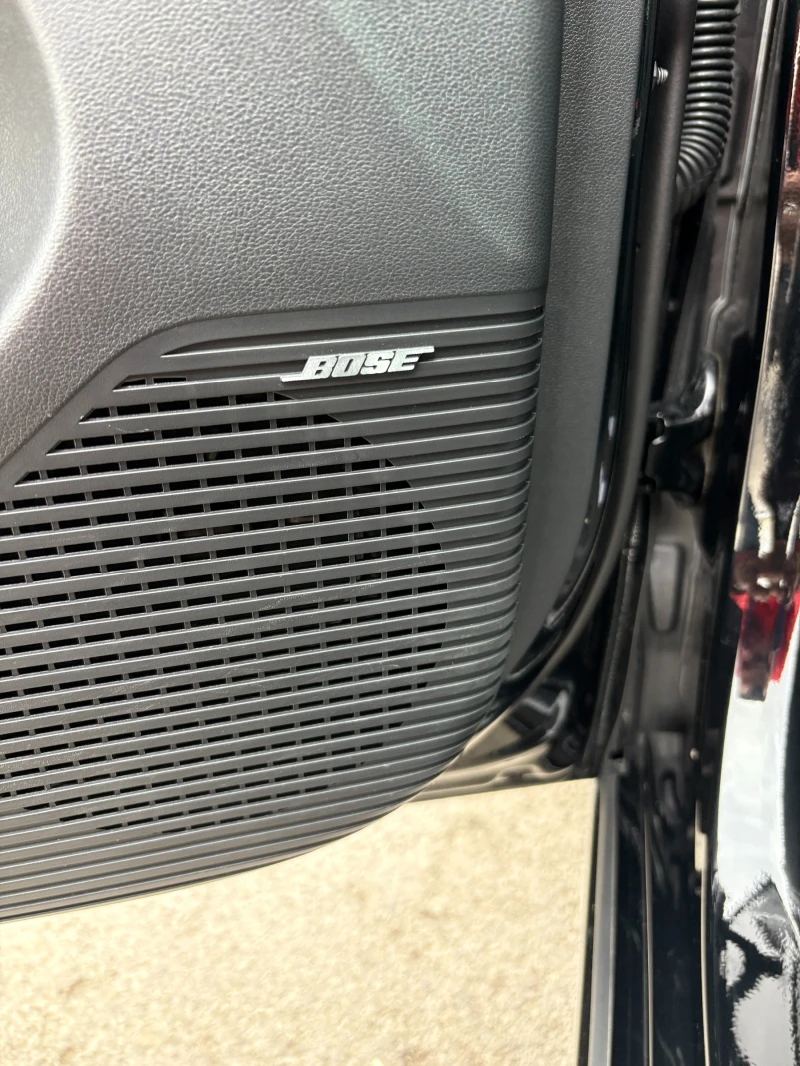 Hyundai Kona  Ultimate EV, снимка 9 - Автомобили и джипове - 53130456