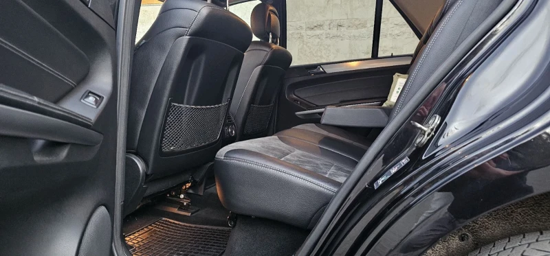 Mercedes-Benz ML 320 ML320CDI, снимка 17 - Автомобили и джипове - 53131998