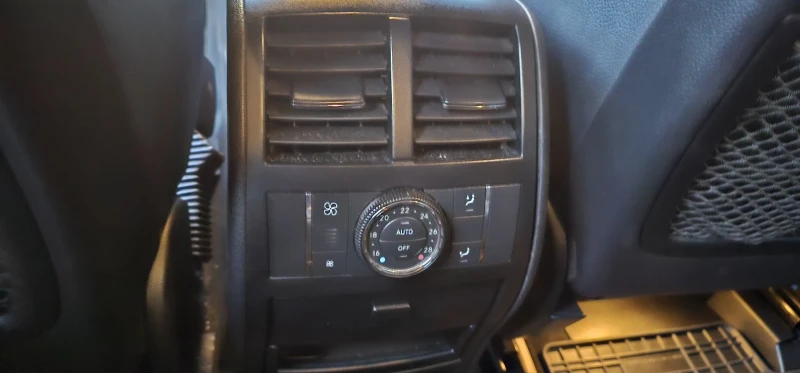 Mercedes-Benz ML 320 ML320CDI, снимка 12 - Автомобили и джипове - 53131998