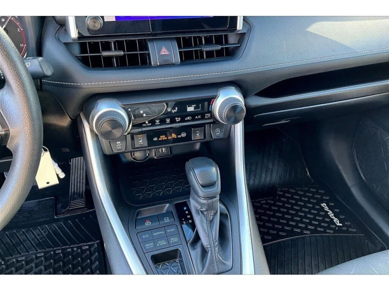 Toyota Rav4 * AWD Toyota Safety Sense | Heated Seats * CARFAX , снимка 13 - Автомобили и джипове - 53213491