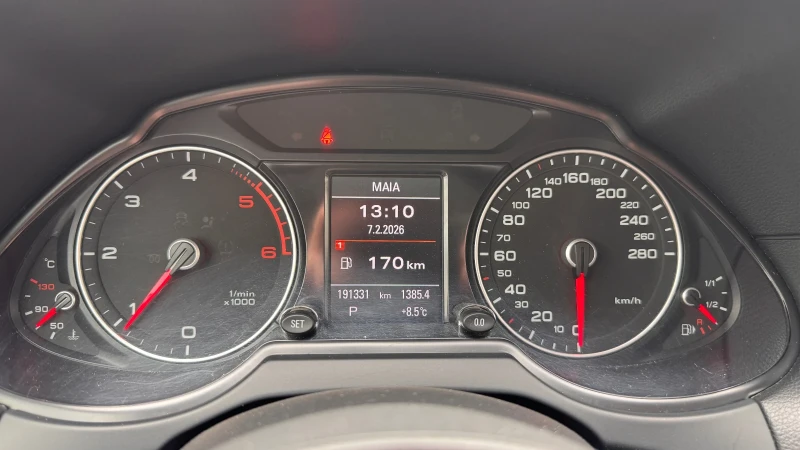 Audi Q5 2.0TDi, снимка 13 - Автомобили и джипове - 53394840