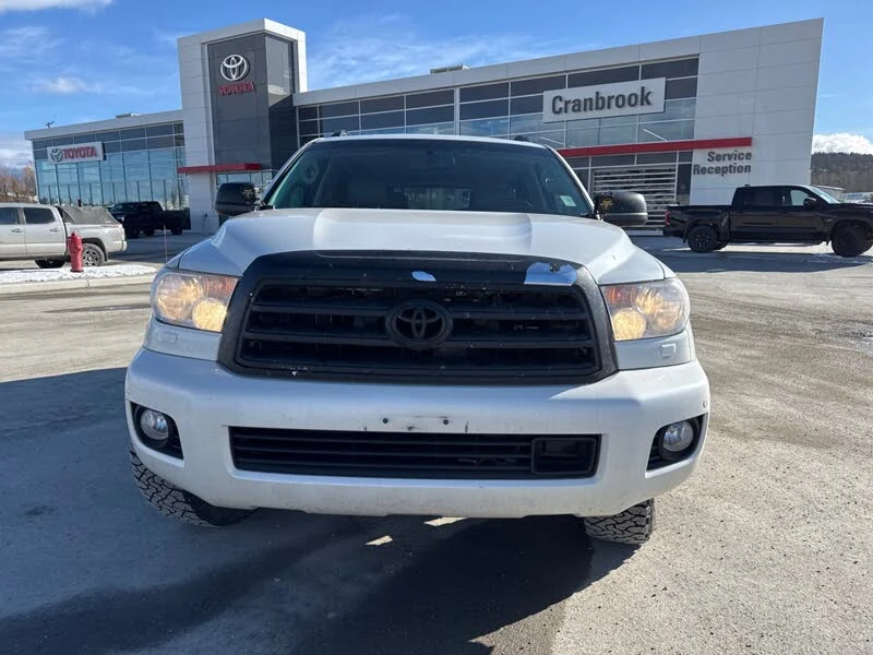 Toyota Sequoia PLATINUM* V8* ����* �������* �������* ������* 6+ 1 | Mobile.bg � ����������� 2