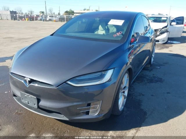 Tesla Model X AWD P90D, снимка 2 - Автомобили и джипове - 54209571