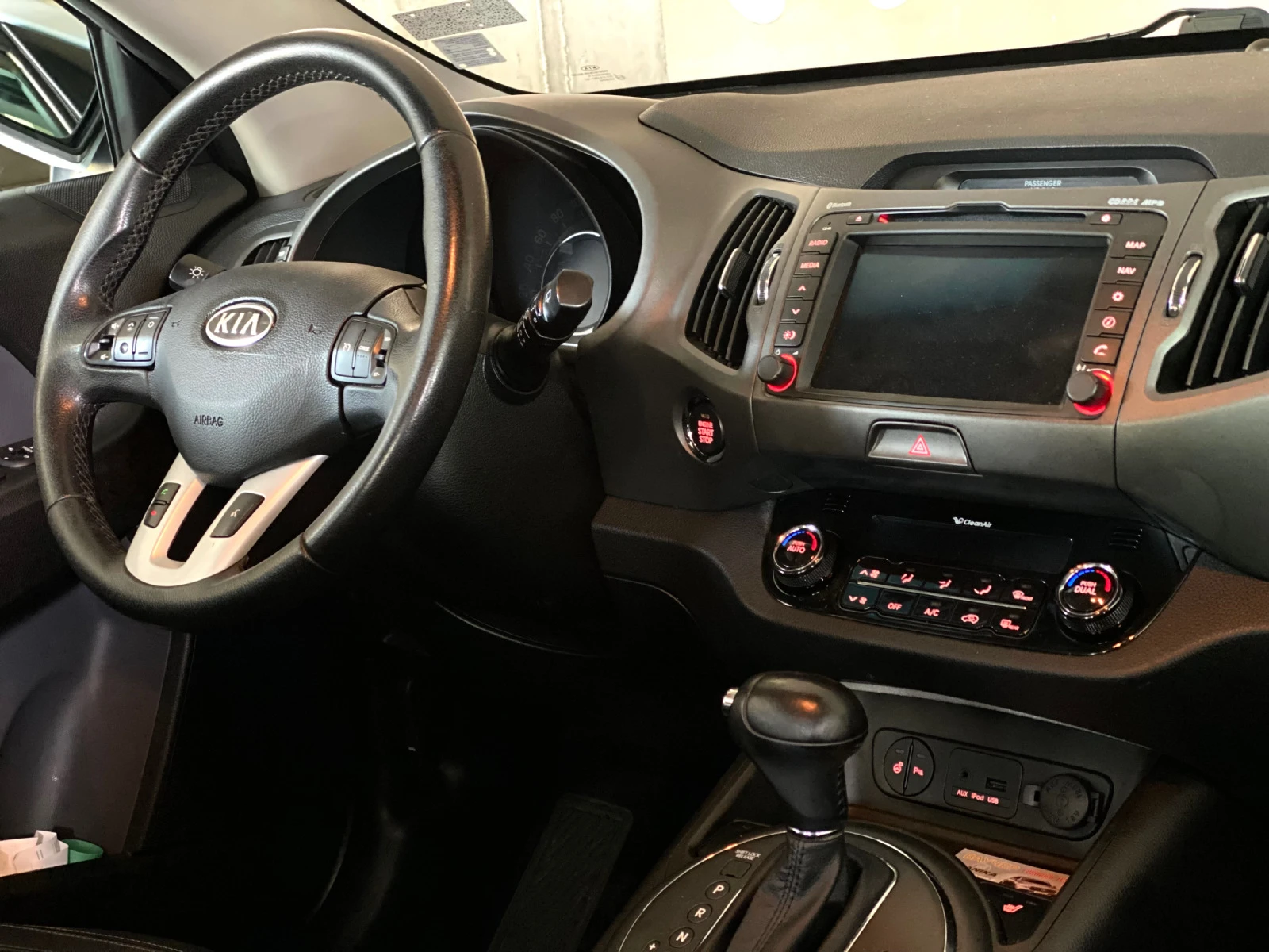 Kia Sportage 2.0 CRDI 4Х4 - изображение 10