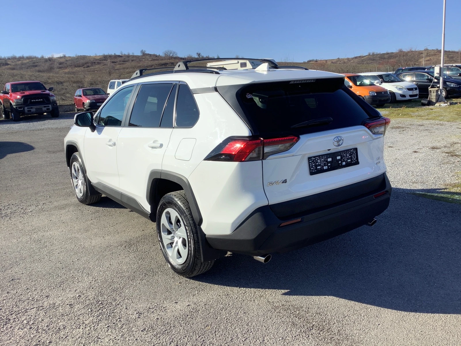 Toyota Rav4 2.5 I - изображение 6