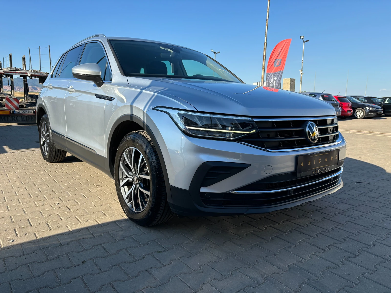 VW Tiguan 2.0D AUTOMATIC FACELIFT  - изображение 7