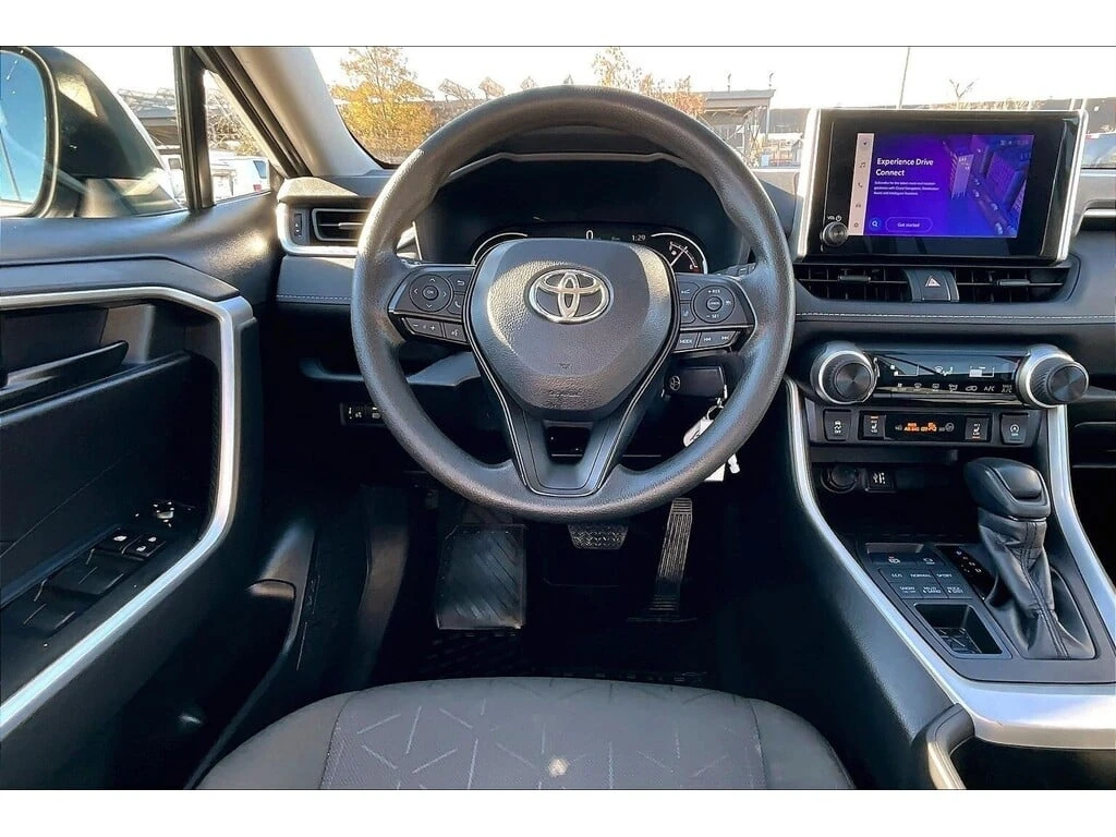 Toyota Rav4 * AWD Toyota Safety Sense | Heated Seats * CARFAX  - изображение 6
