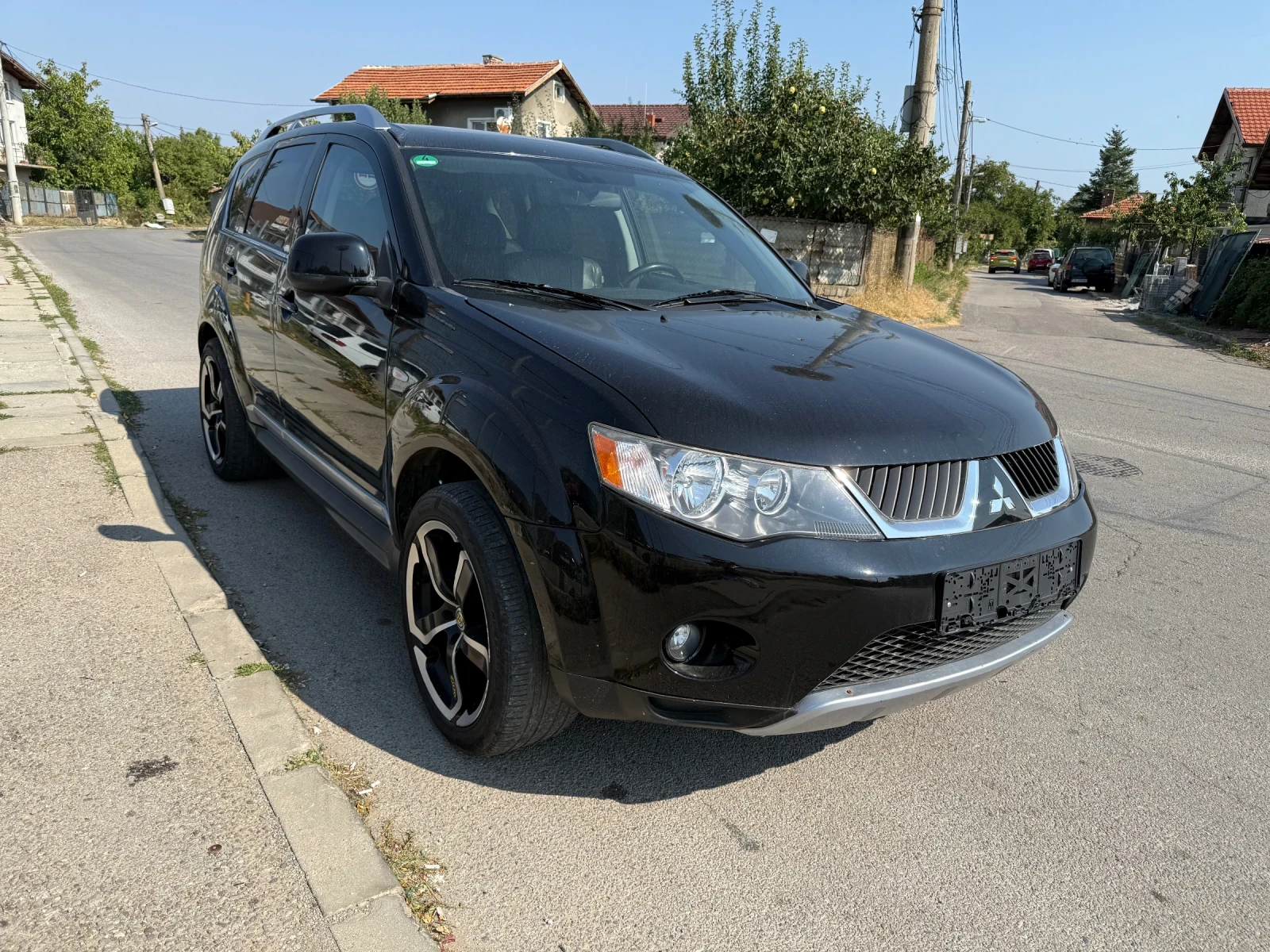 Mitsubishi Outlander 2.4i 170kc 4х4 7м - изображение 3