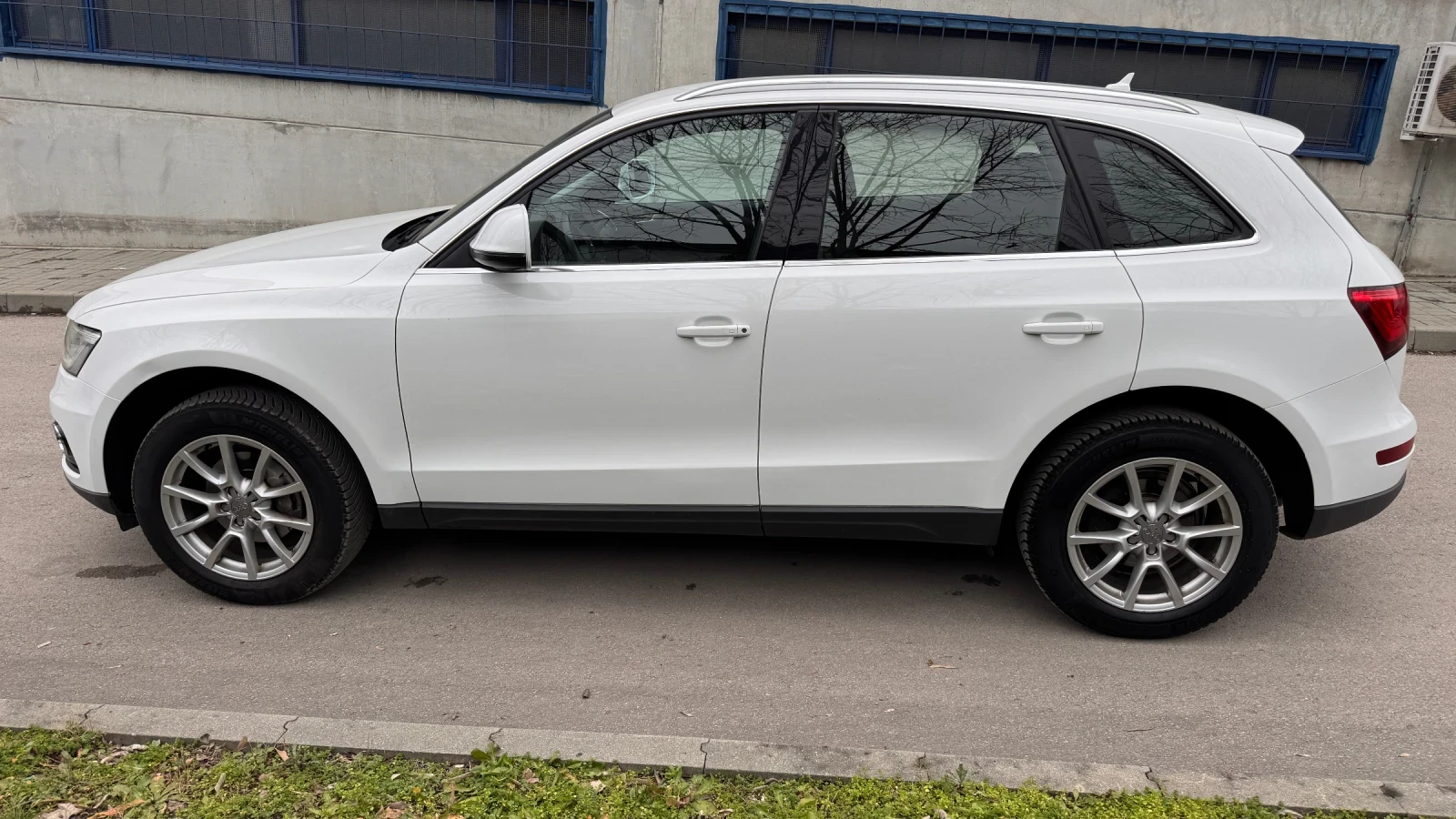 Audi Q5 2.0TDi - изображение 8